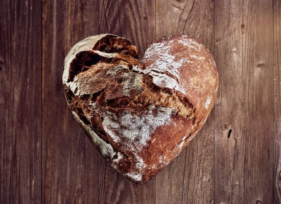loaf, love, heart-4073393.jpg