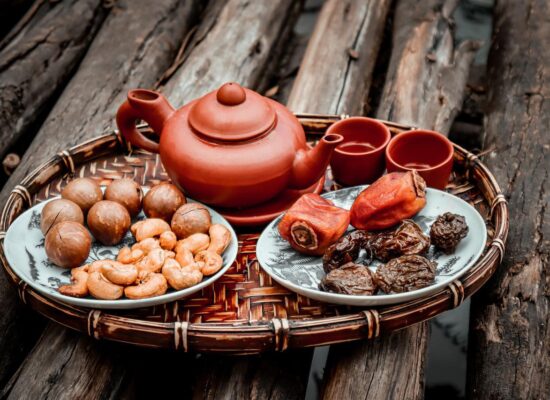 tea, nuts, dates-6583369.jpg